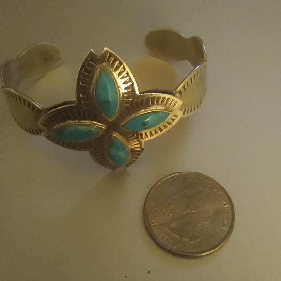 Vintage Turquoise and Silver Bracelet - Picture 6 of 6